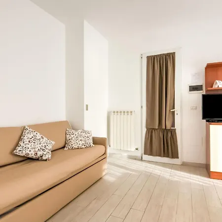 Apartment Princely Apartment In Torre Pedrera With Swimming Pool