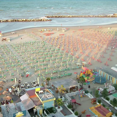 Princely Apartment In Torre Pedrera With Swimming Pool Apartment
